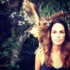 Meet your Posher, Dara